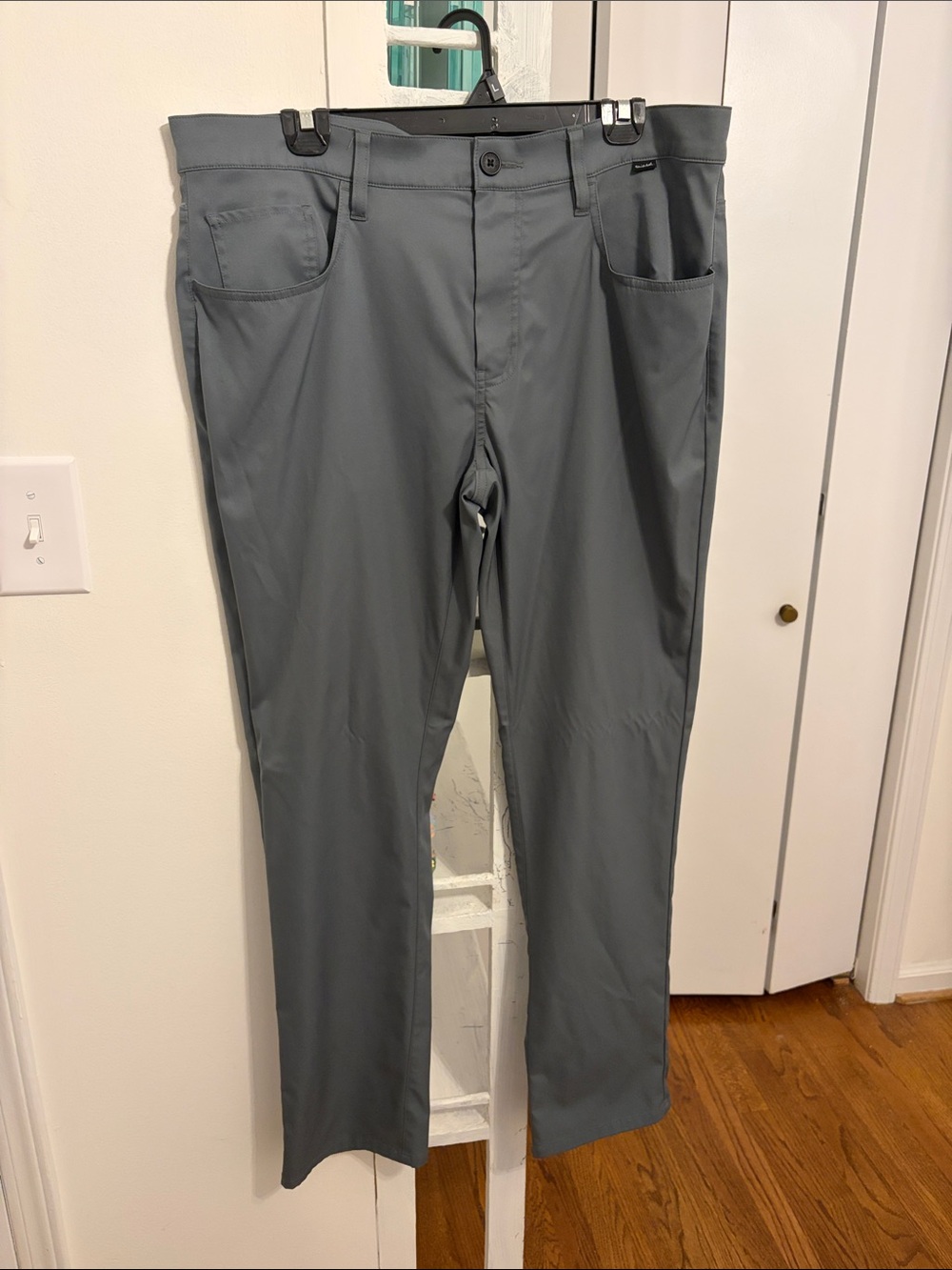 Travis Mathew Men's Gray Performance Chinos